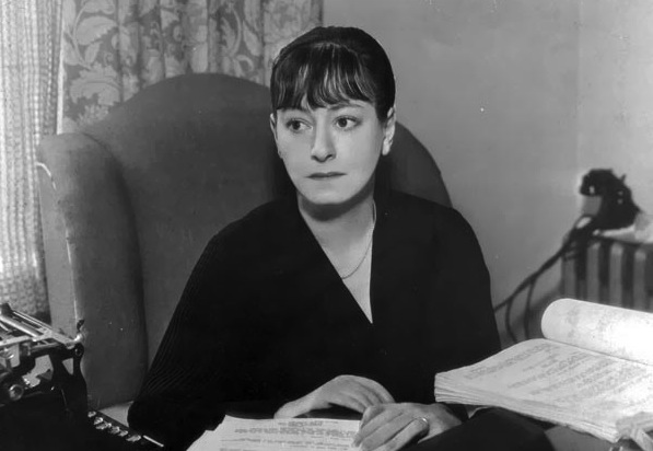 Little Words Poem Summary by Dorothy Parker<