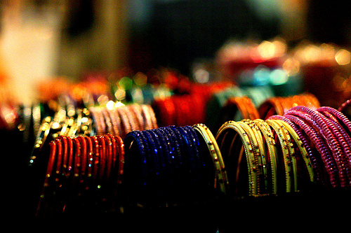 bangle sellers poem meaning